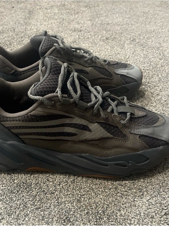 adidas Other - Adidas Yeezy 700 V2 “Geode”